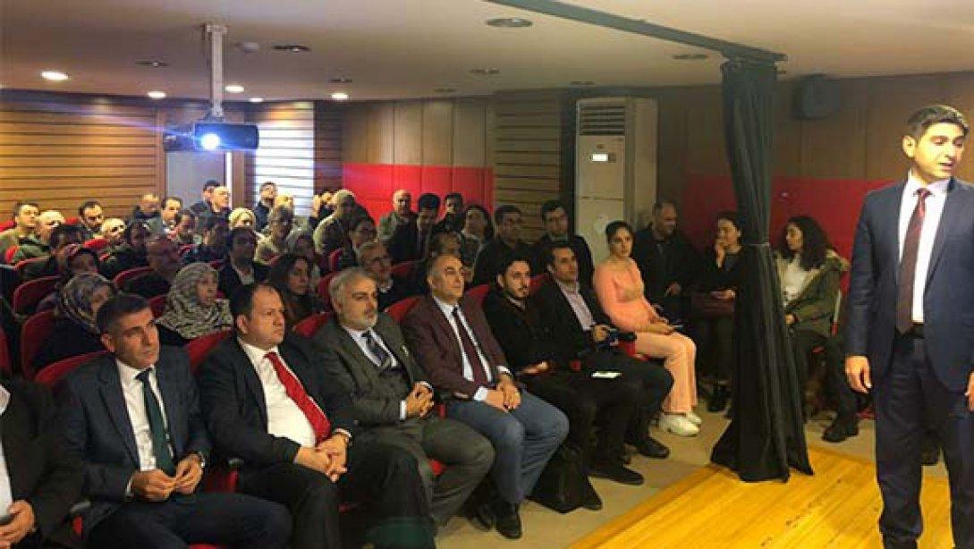 İstanbul Valiliği Cumhurbaşkanlığı İletişim Merkezi (CİMER) Eğitimi Bağcılar Kaymakamlığı Toplantı Salonunda Verildi.